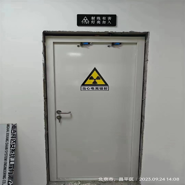 浙江电动铅门关不严就开了的原因